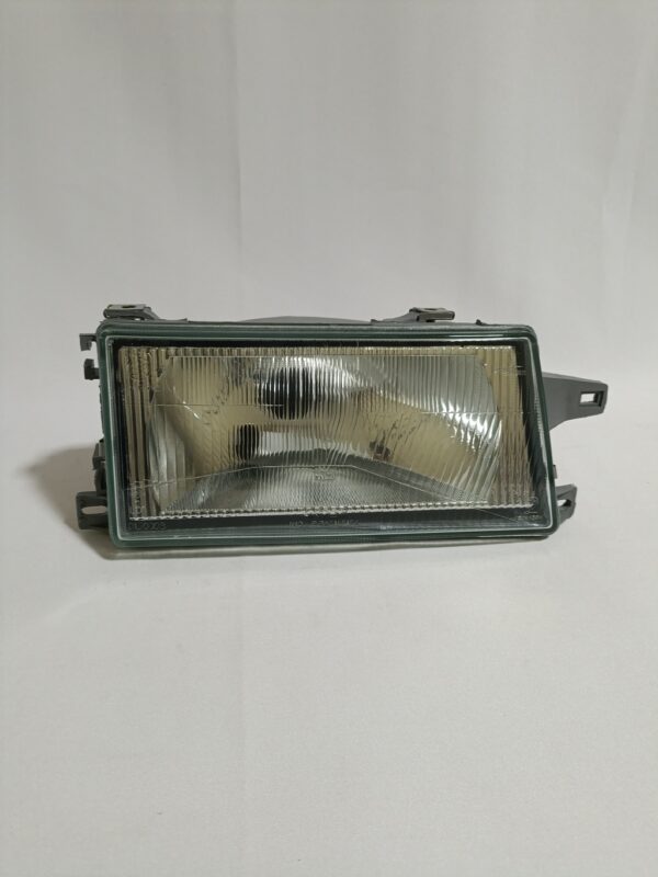 Farol Uno Elba Fiorino 1991 a 2004 Lado Direito - Imagem 2