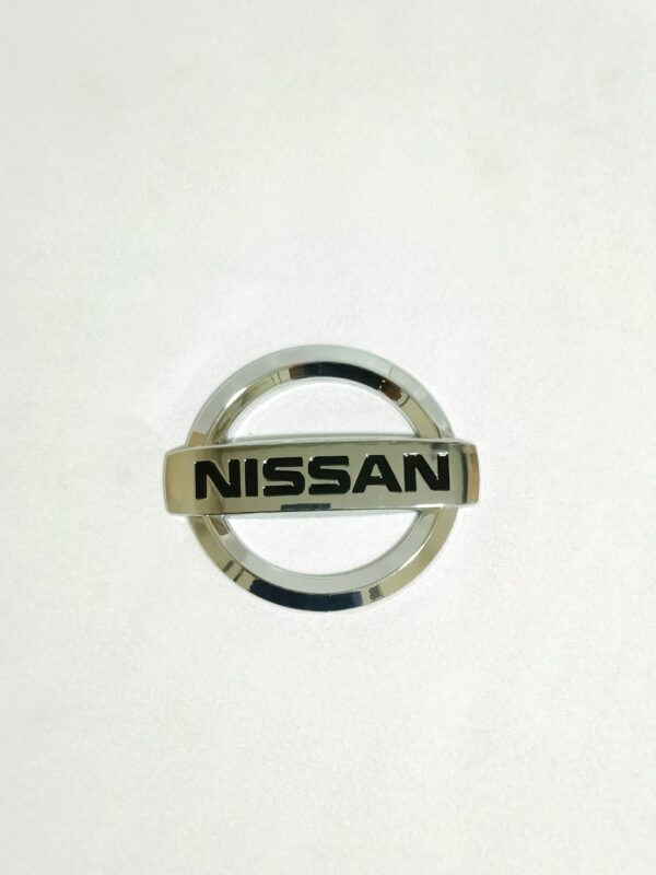 Emblema Grade Nissan March Dianteiro Cromado BapImports - Imagem 3